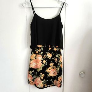 Cute pink and peach floral and black sleeveless mini dress. Size medium
